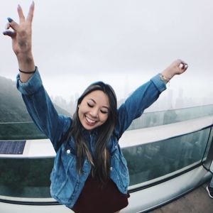 Meet your Posher, Genevieve